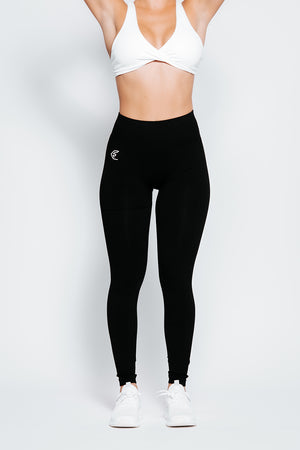 
                  
                    Load image into Gallery viewer, Evolve Seamless Leggings- Black
                  
                