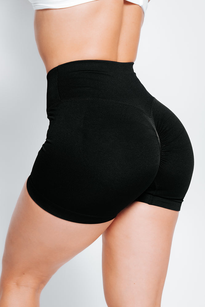 
                  
                    Load image into Gallery viewer, Rise Crossover Seamless Short- Black
                  
                